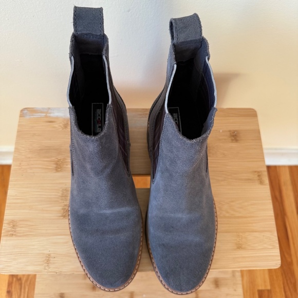 Timberland Gray Suede Chelsea Boots – Plaid Elastic - Picture 6 of 11